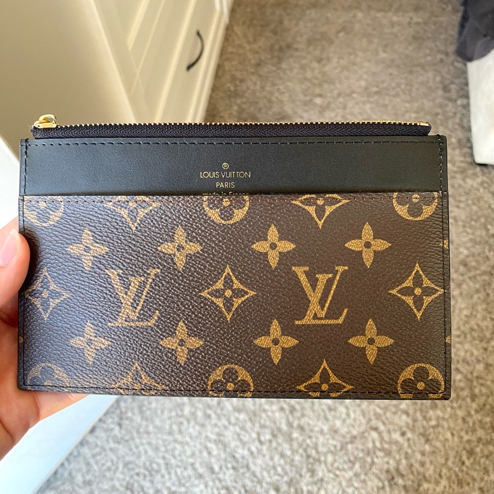 Inspired wristlet/wallet